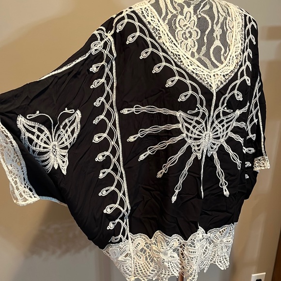Cato Tops - Gorgeous Cato Top🌹Brand New with Tags